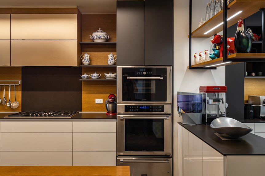 Best Retro Ovens That Bring Vintage Style to Your Kitchen